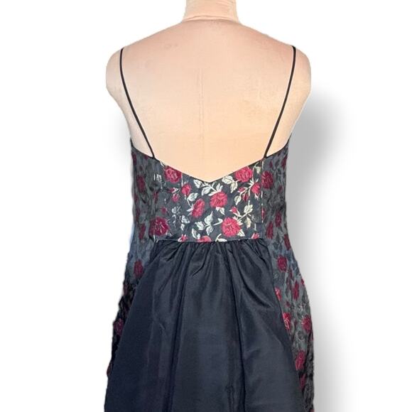 Jessica McClintock Gunne Sax Rose Brocade Gown Black Red Floral Train Size 13 14 - Picture 7 of 12